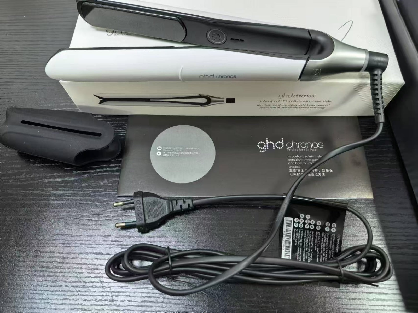 GHD Chronos – Hair Straightener Refurbished Like New (2 Colors)