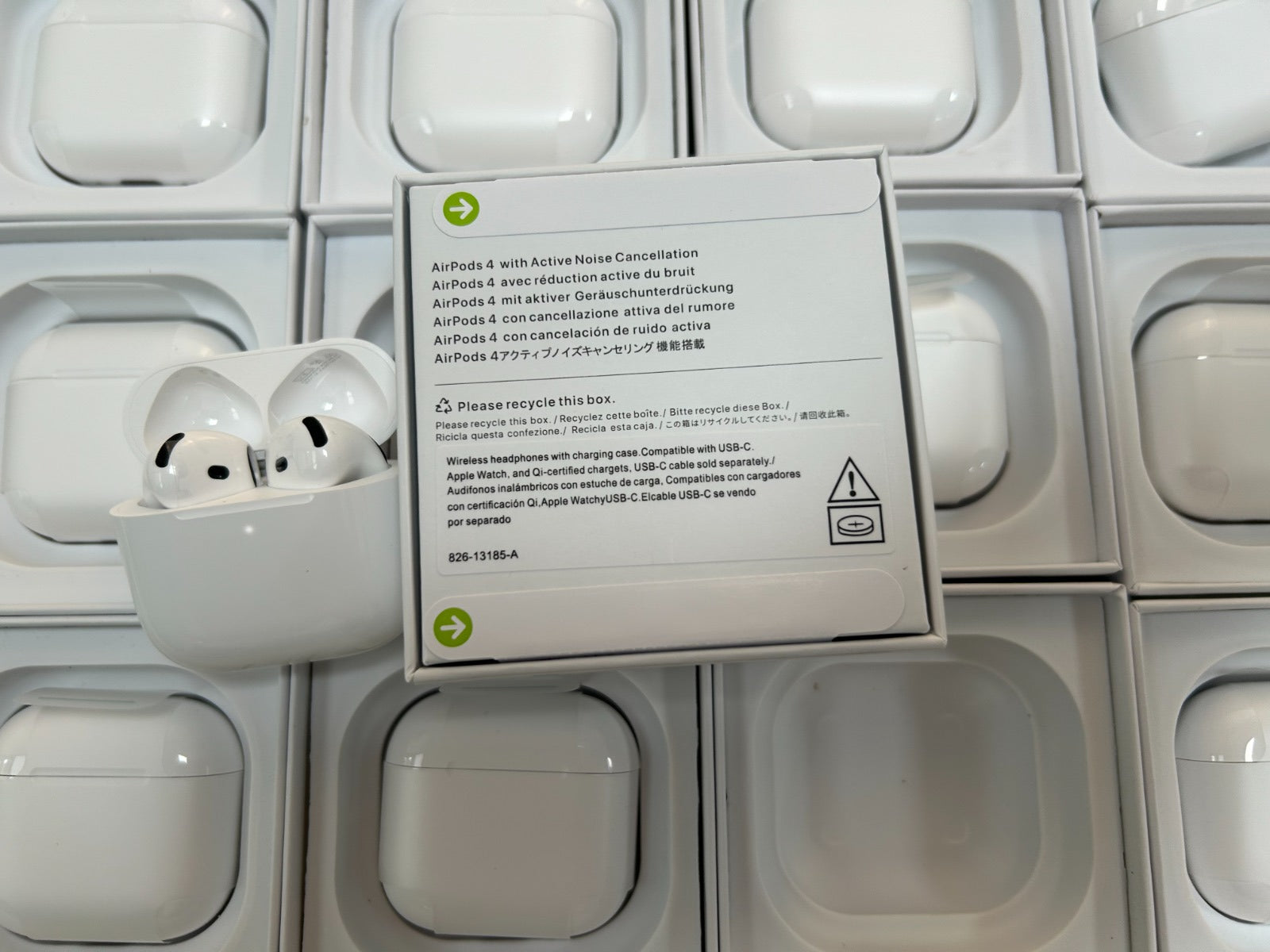 Apple AirPods 4 with Active Noise Cancellation – Refurbished Like New