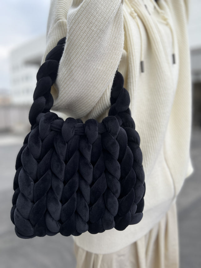 DIY Hand Woven Crystal Velvet Core Spun Yarn Crossbody Mailman Bag for Stylish Handmade Crafts