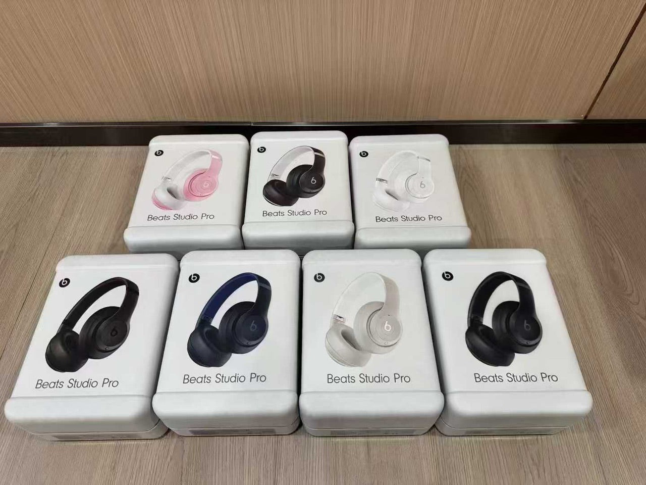 Beats Studio Pro – Wireless Headphones Refurbished Like New (5 Colors)