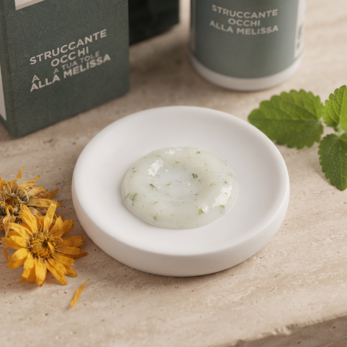 101 Cosmetica Lemon Balm Eye Makeup Remover for Eye and Face Cleansing Made in Italy Moodra Risvegli Line 150 ml