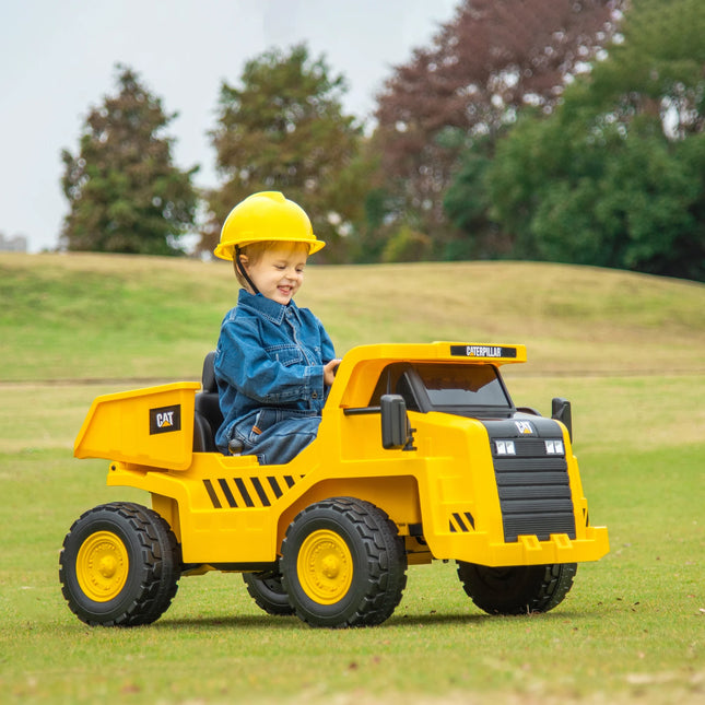 Children Electric Ride-On Excavator Toy With Remote Control Bucket Shovel For Kids Aged 3 To 6 Years